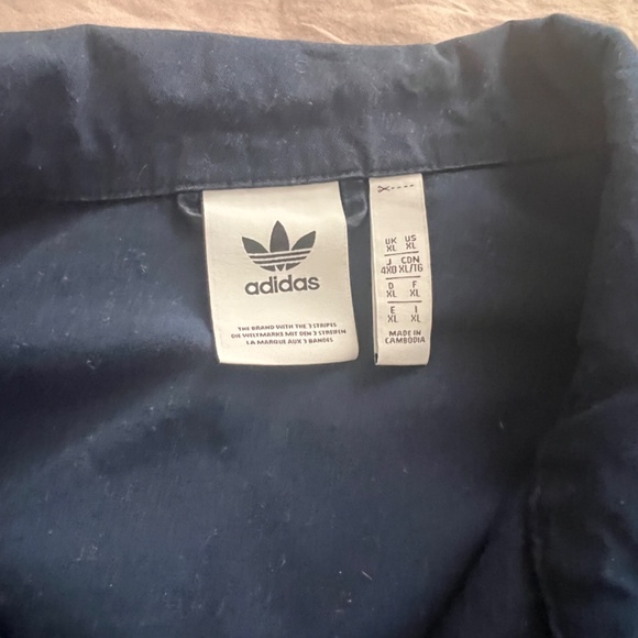 Adidas old school  track jacket size XL - Picture 9 of 9